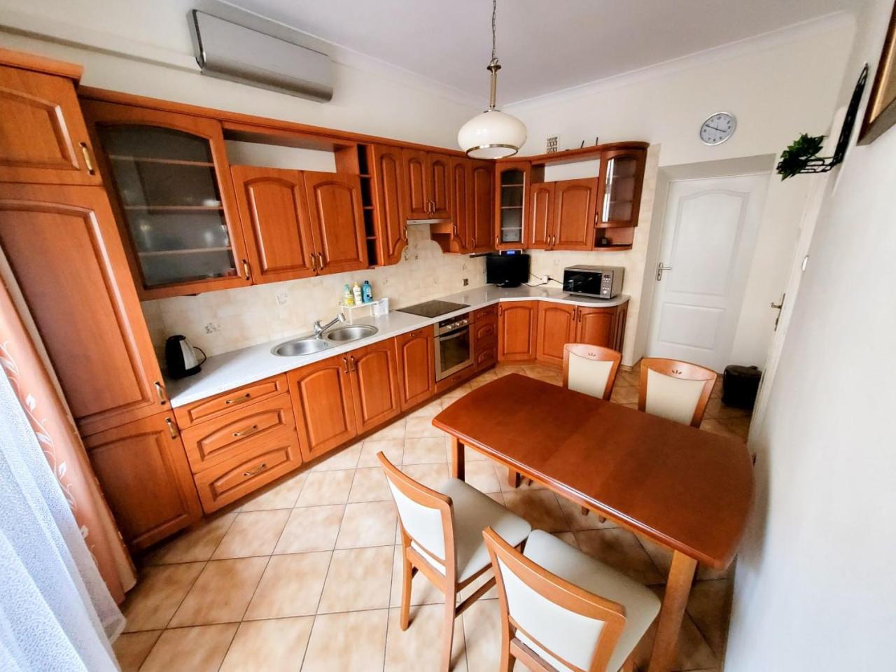 Wild Solutions Sauna Apartments Krakkó Kültér fotó